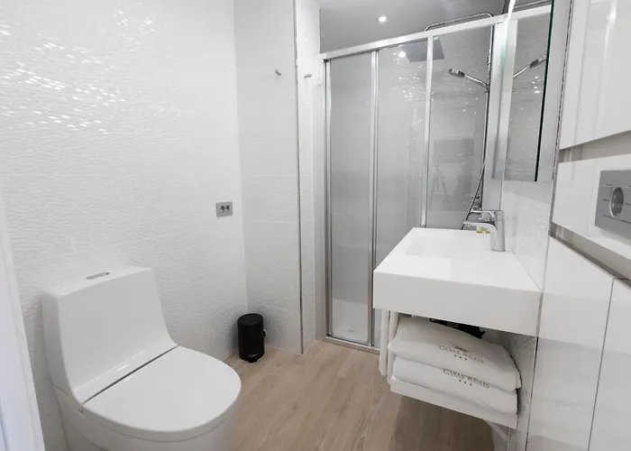 Luxury Boutique In Torres Del Sol *