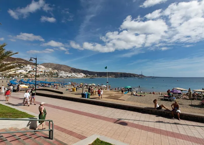 Luxury Boutique In Torres Del Sol *