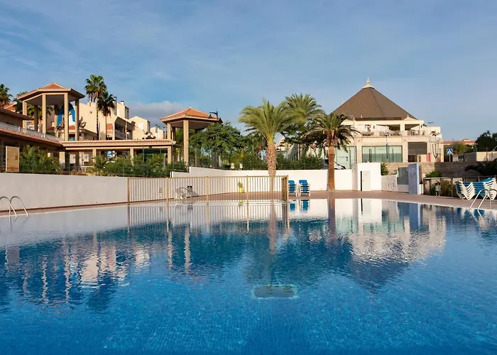 Luxury Boutique In Torres Del Sol Lägenhet *