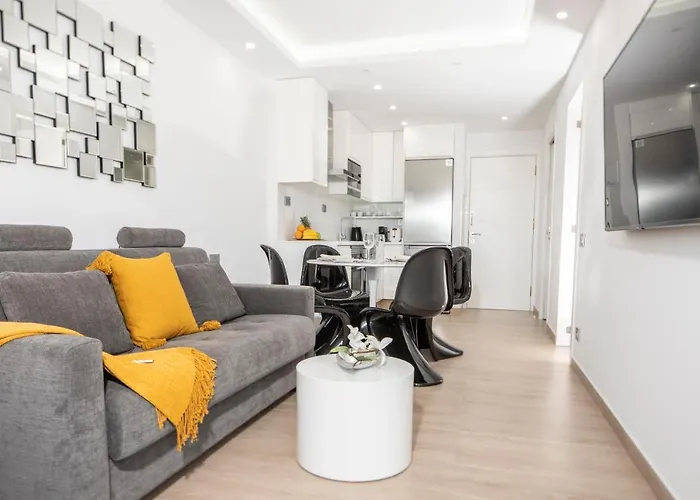 Luxury Boutique In Torres Del Sol Apartament