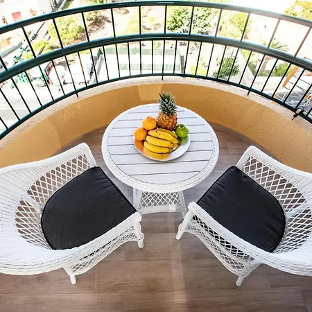 Luxury Boutique In Torres Del Sol Playa de las Américas