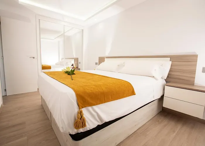 Luxury Boutique In Torres Del Sol Playa de las Americas (Tenerife)